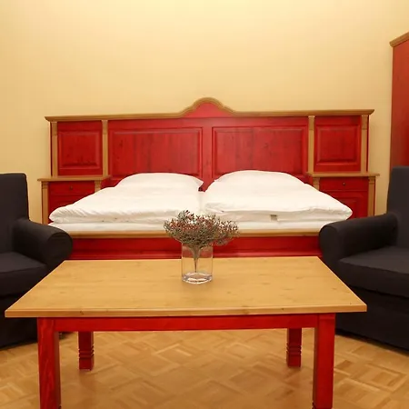 Zámek Libouň Louňovice pod Blaníkem