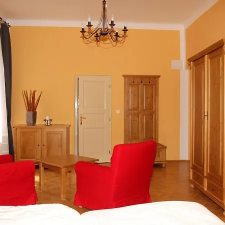 Zamek Liboun Louňovice pod Blaníkem
