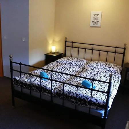 Pensión Zamek Liboun Louňovice pod Blaníkem