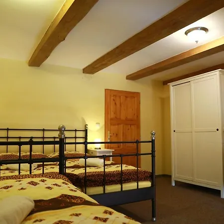 Zamek Liboun Louňovice pod Blaníkem