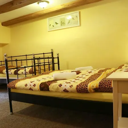 Zamek Liboun 3* Louňovice pod Blaníkem