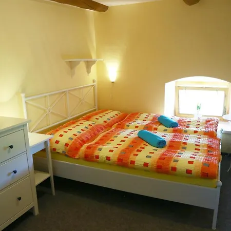 Zamek Liboun Pensión