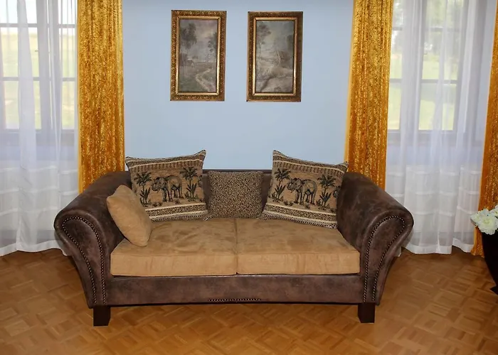 Гостевой дом Zamek Liboun 3*