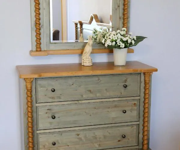 Zamek Liboun Гостевой дом