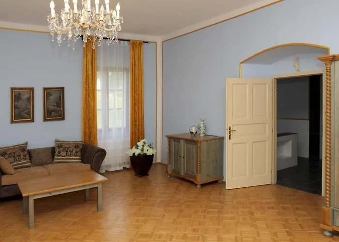 Гостевой дом Zamek Liboun