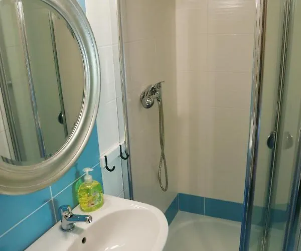 Гостевой дом Zamek Liboun Lounovice pod Blanikem